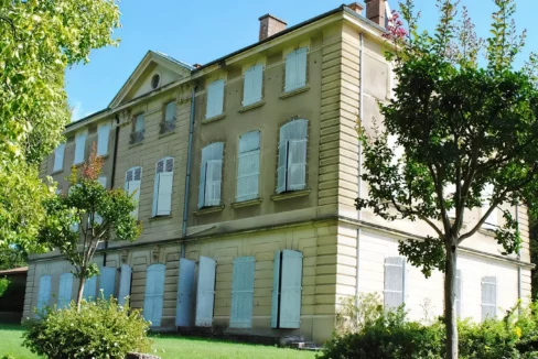 Cewi Conciergerie Grenoble Le Chateau De Barral A Hauterives2