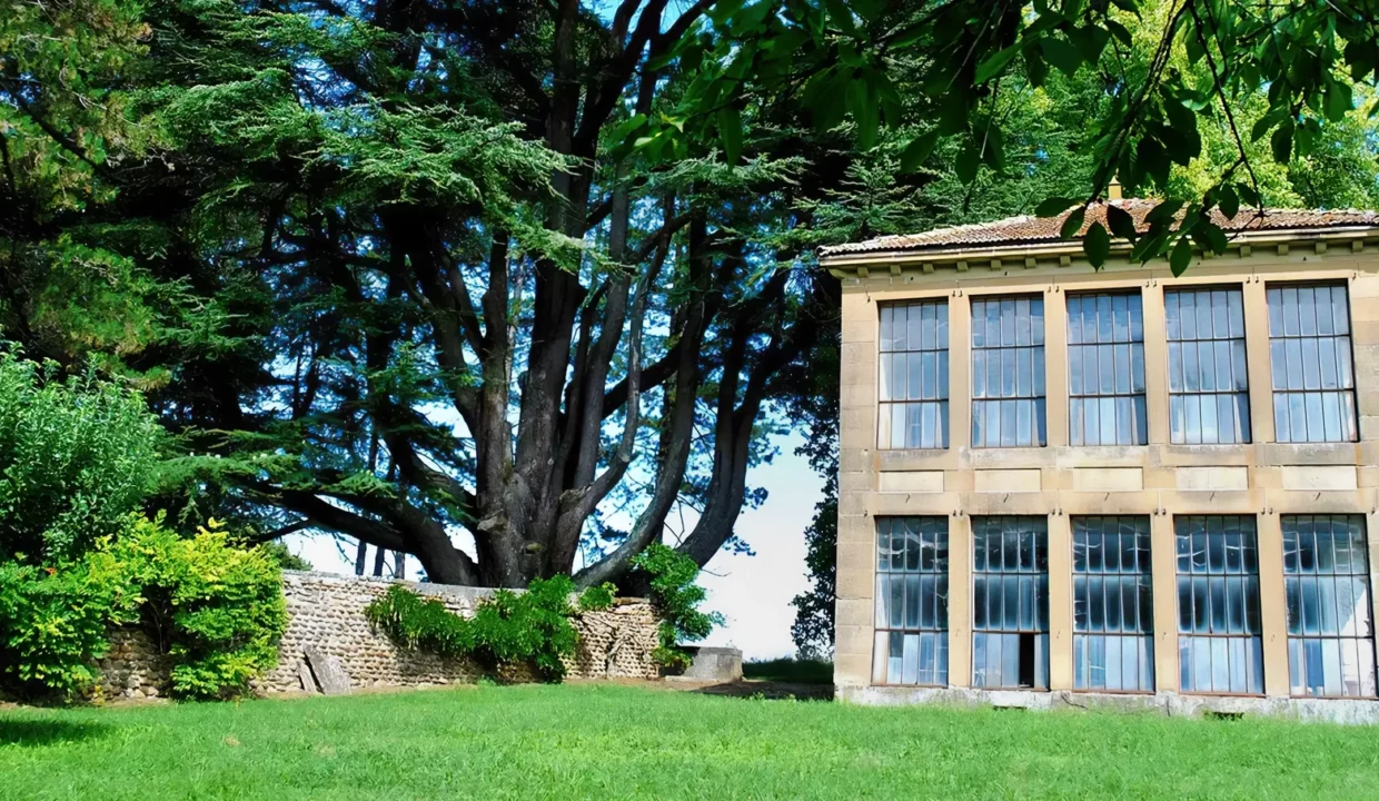 Cewi Conciergerie Grenoble Le Chateau De Barral A Hauterives4